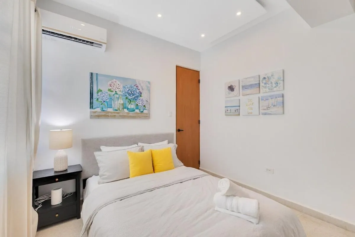 New! Modern 3Br Near Beach & Nightlife San Juan Apartment